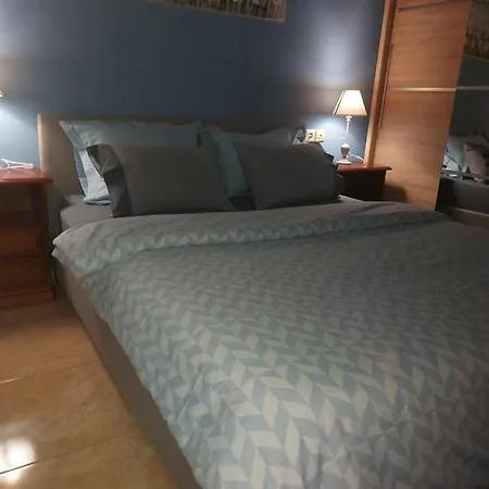 Ulmus Apartment