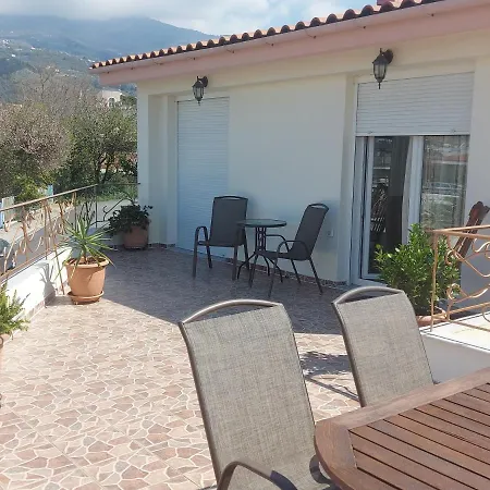 Ulmus Apartment *